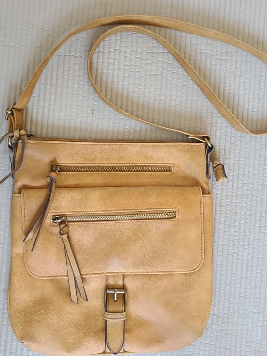 Handbags - Vintage Vegan Leather Crossbody bag